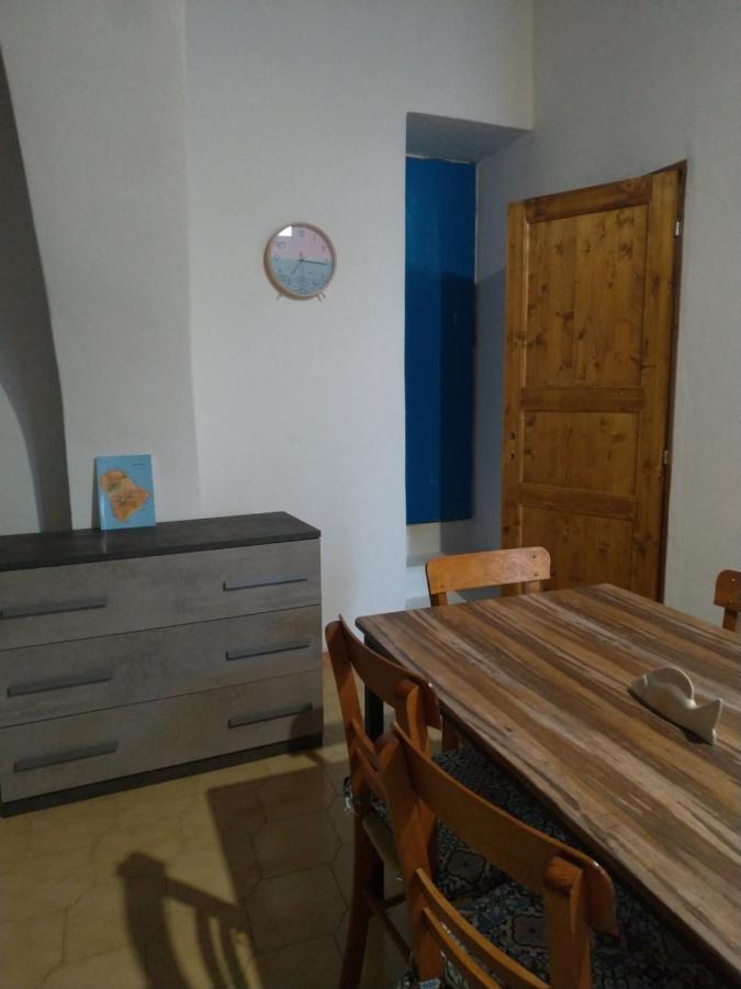 Perla Spiaggia Leni Exterior foto